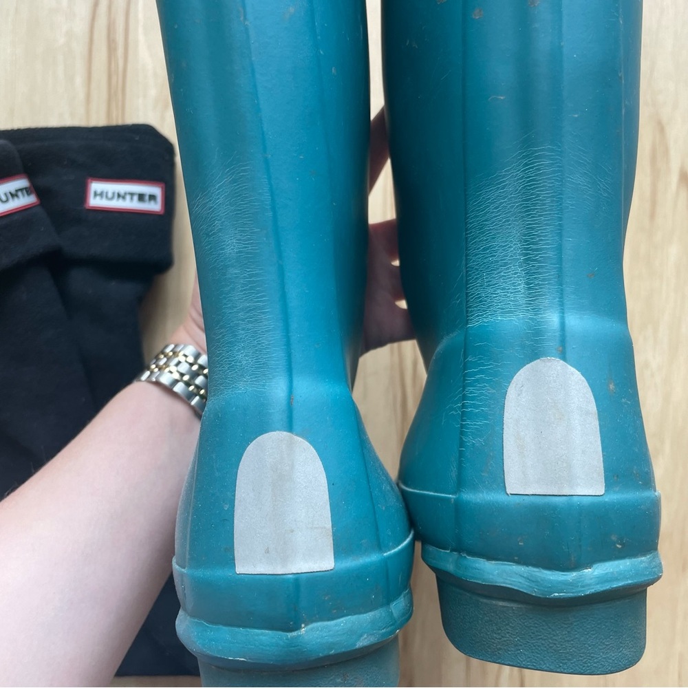 Hunter Boots - Picture 2 of 5